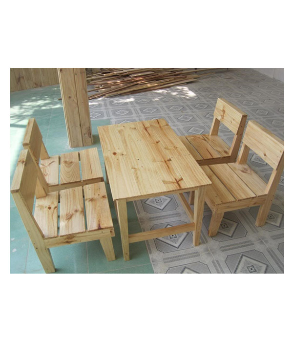bàn ghế gỗ thông ballet BG03